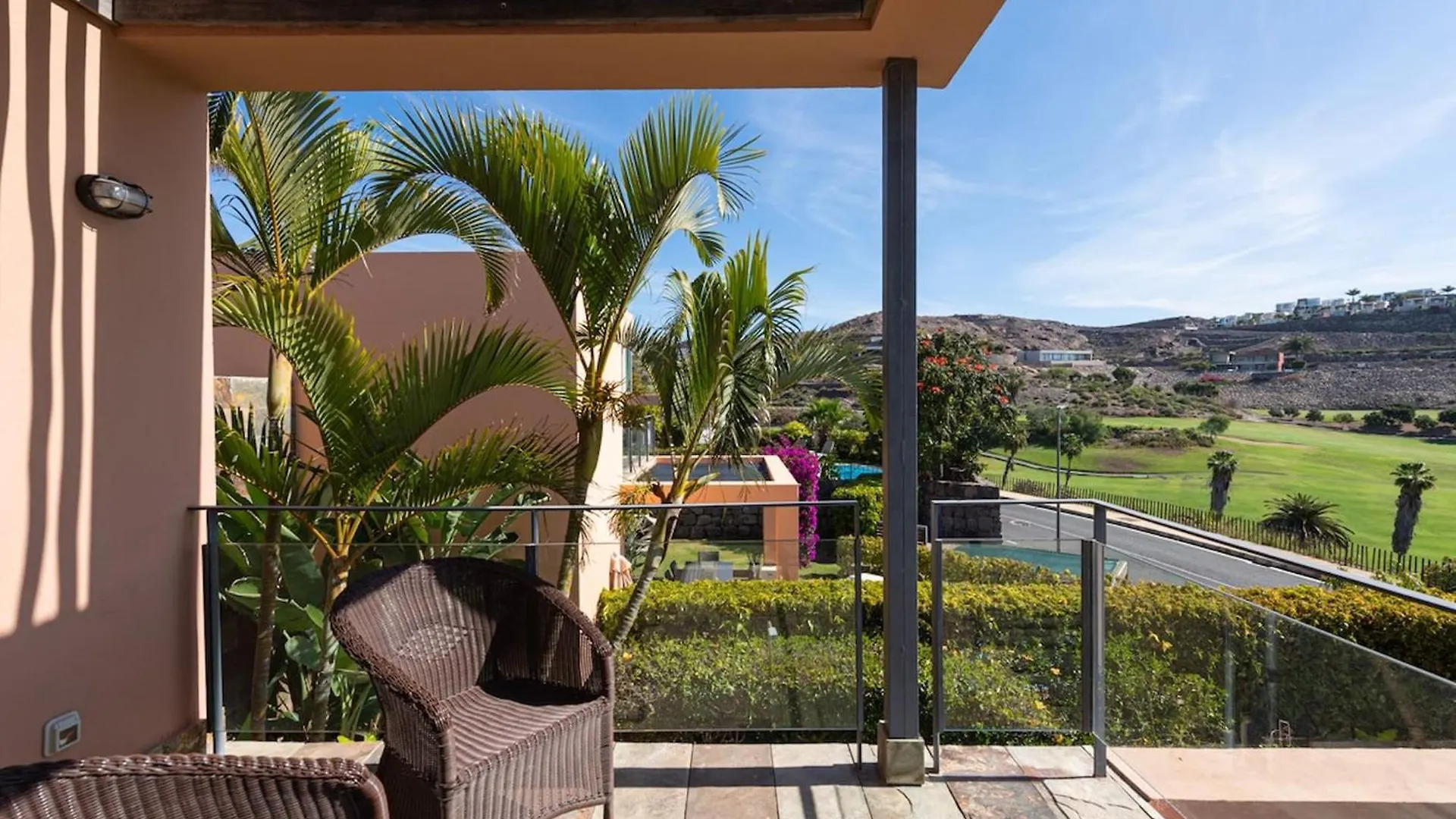 Salobre Villas Lagos 0*, Salobre (Gran Canaria) Spain
