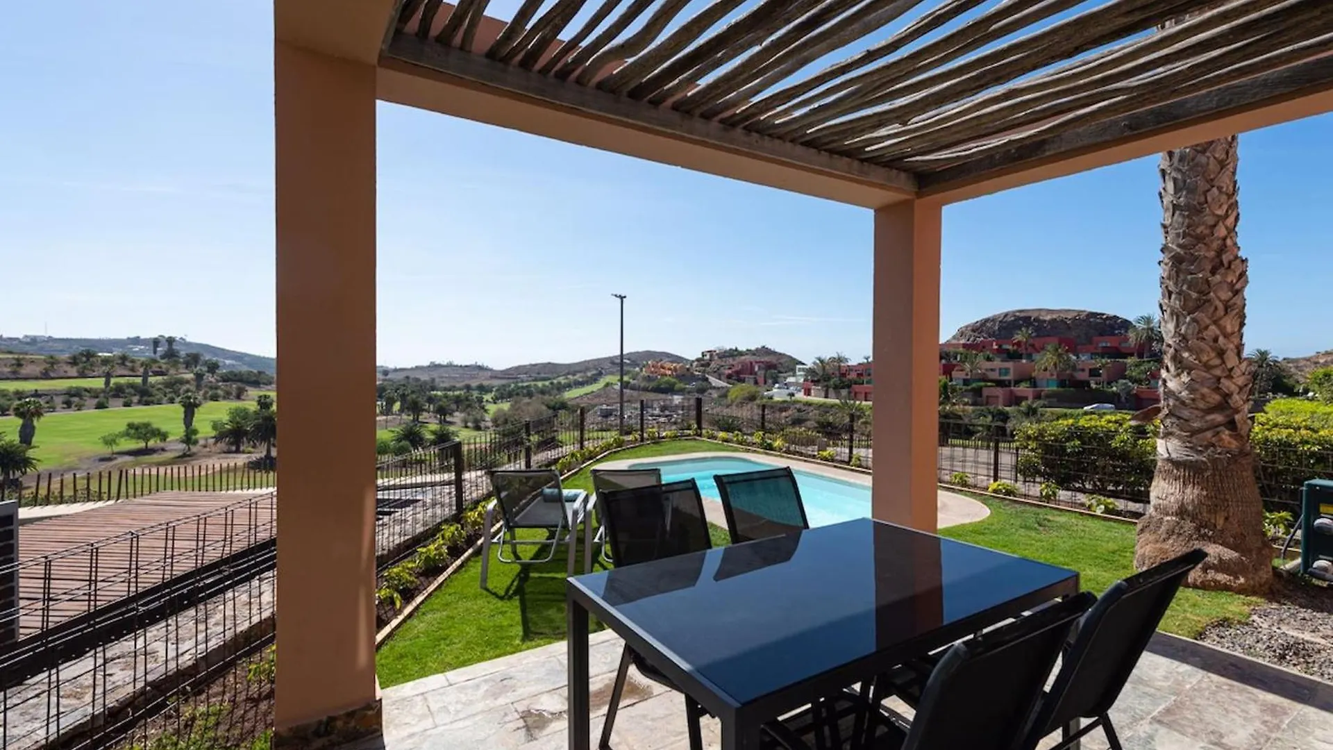 Salobre Villas Lagos 0*, Salobre (Gran Canaria)